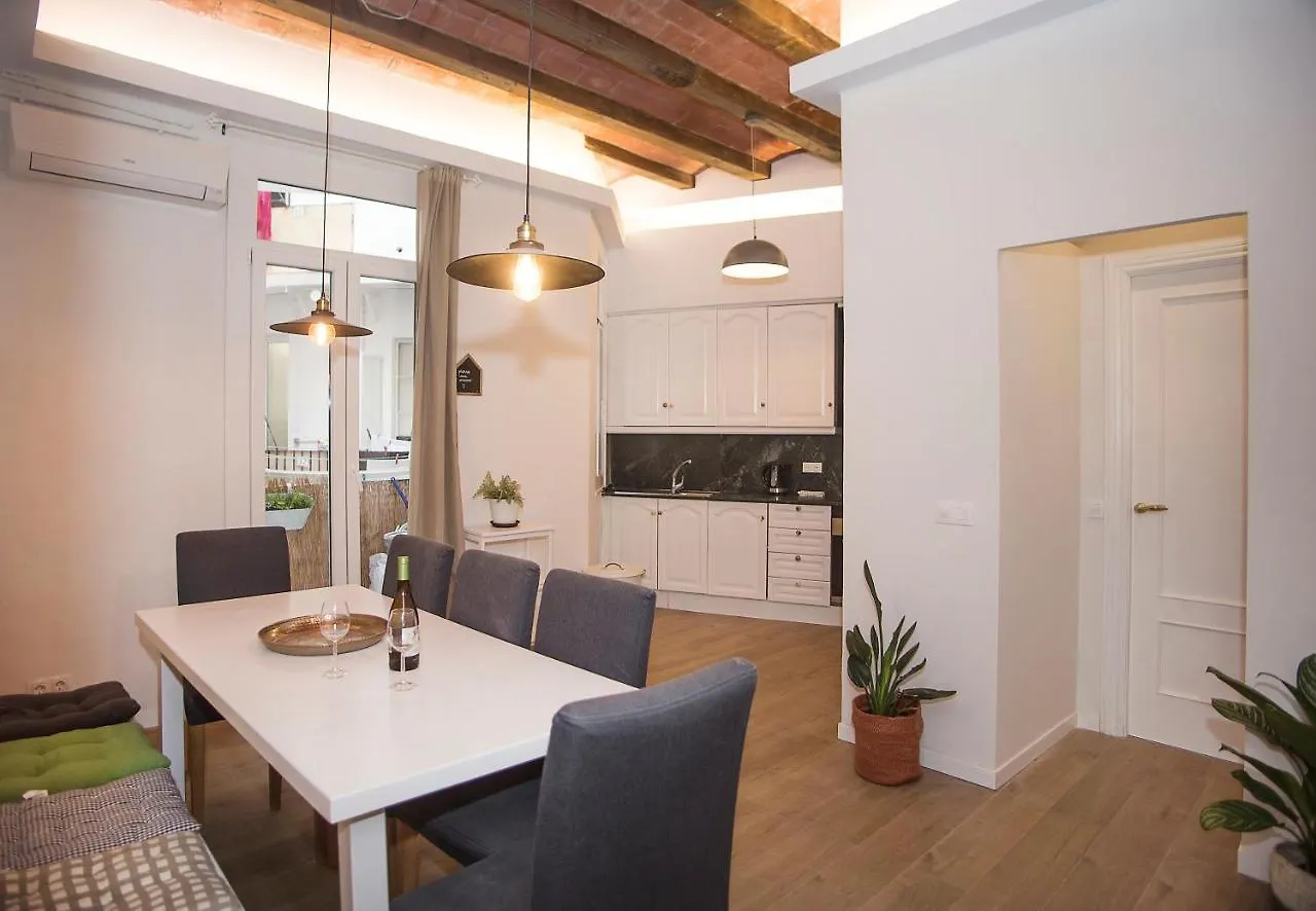 Mai & Maud Ronda Apartment Barcelona Spain